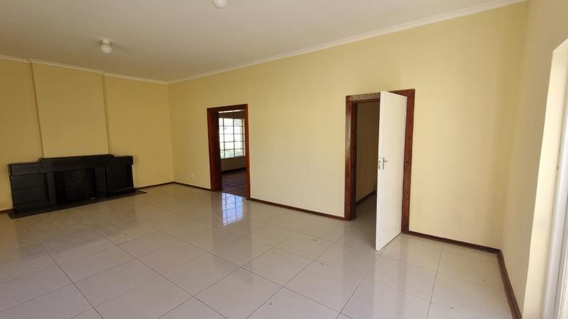 To Let 3 Bedroom Property for Rent in Ladybrand Free State